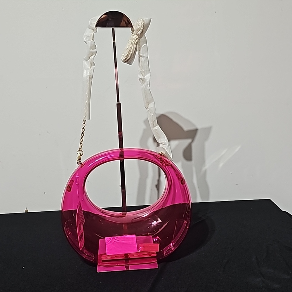 Purses - Picture 5 of 7